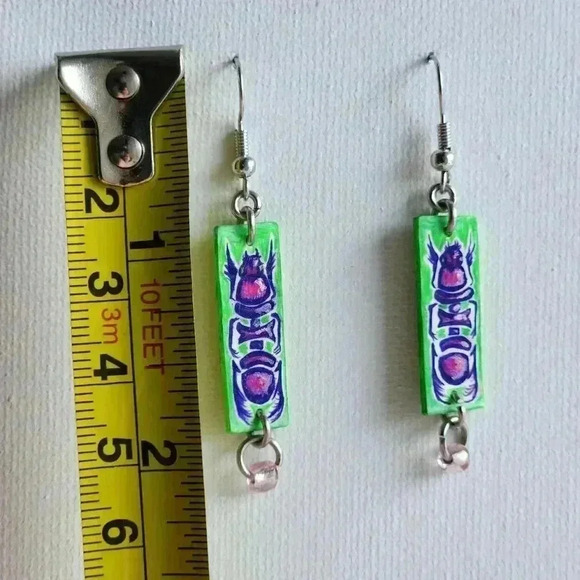 Garden fairy's lucky scarab long rectangular dangle earrings with  pink beads - Picture 6 of 7